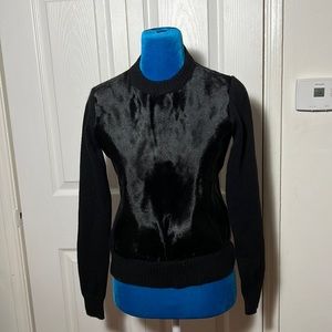 Chic Black Women's Crew Neck Sweater